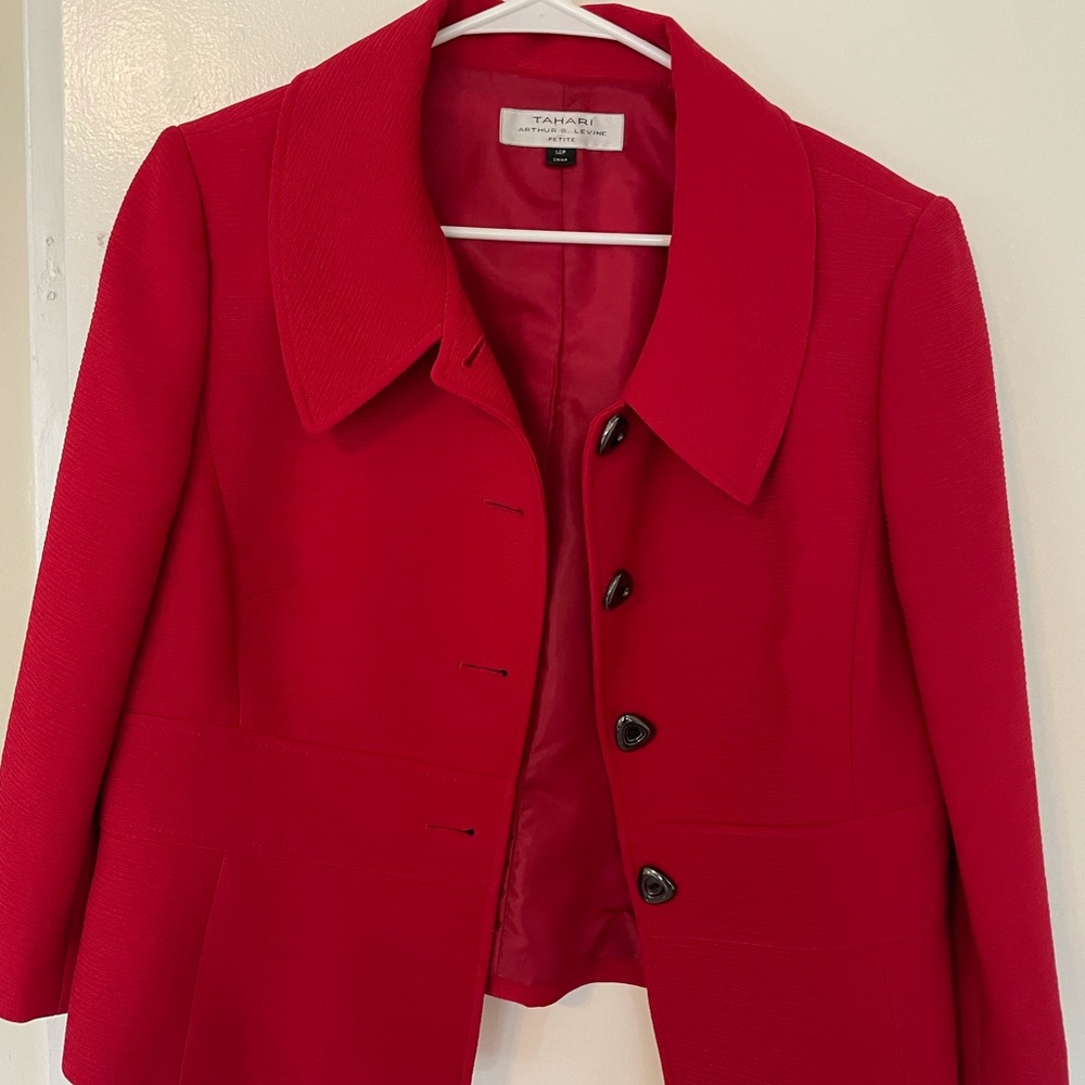 Tahari two piece skirt suit